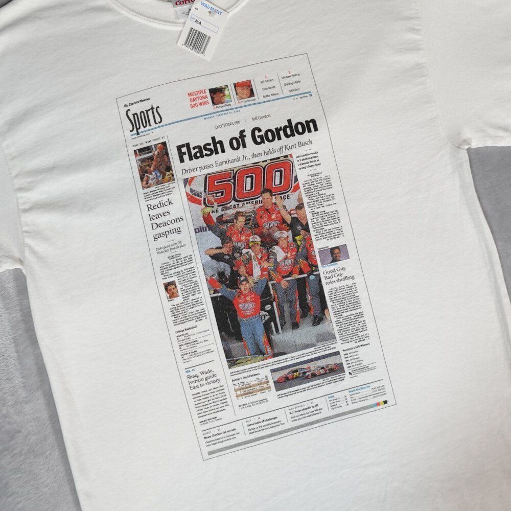 Vintage Jeff Gordon Nascar Daytona 500 Newspaper T Shirt Mens M 2005 Y2K NEW